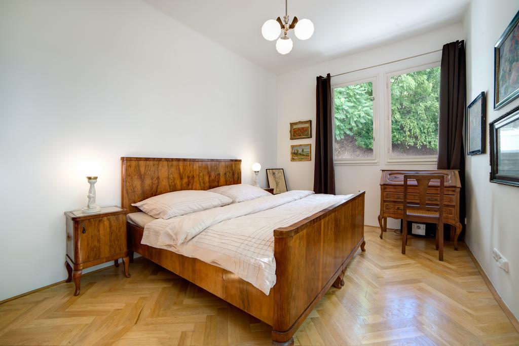 Nosislav Apartments Luaran gambar