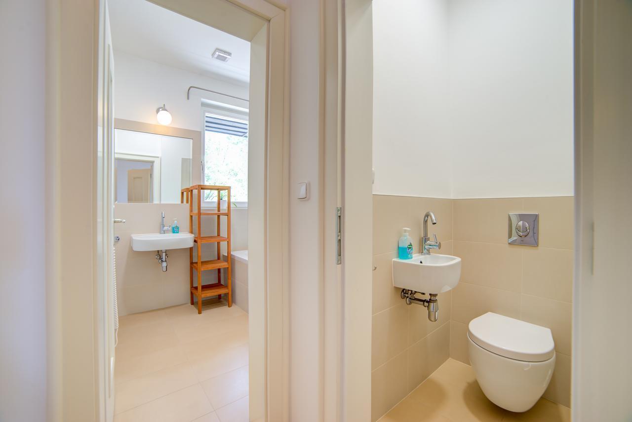 Nosislav Apartments Luaran gambar