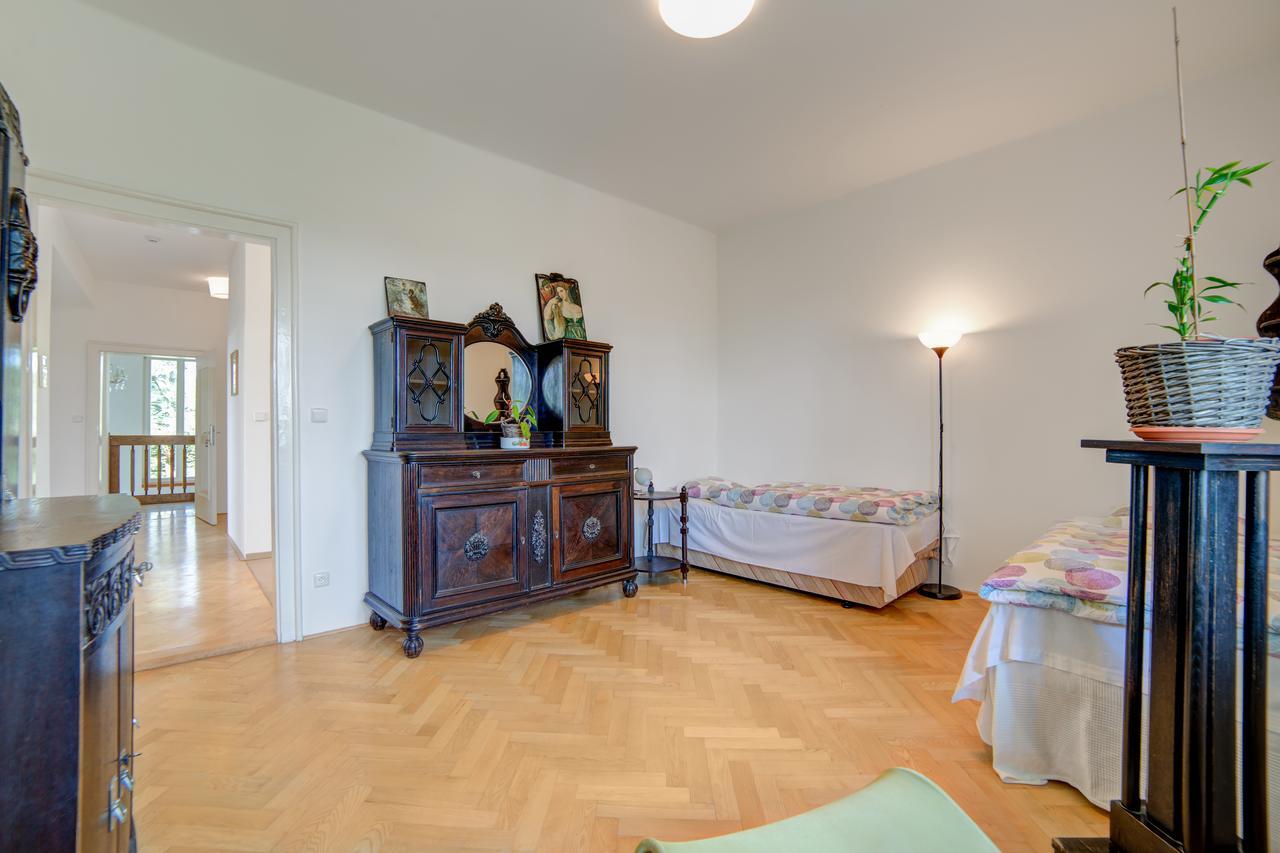 Nosislav Apartments Luaran gambar