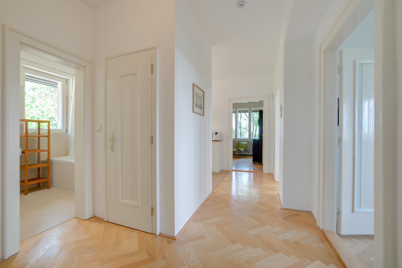 Nosislav Apartments Luaran gambar